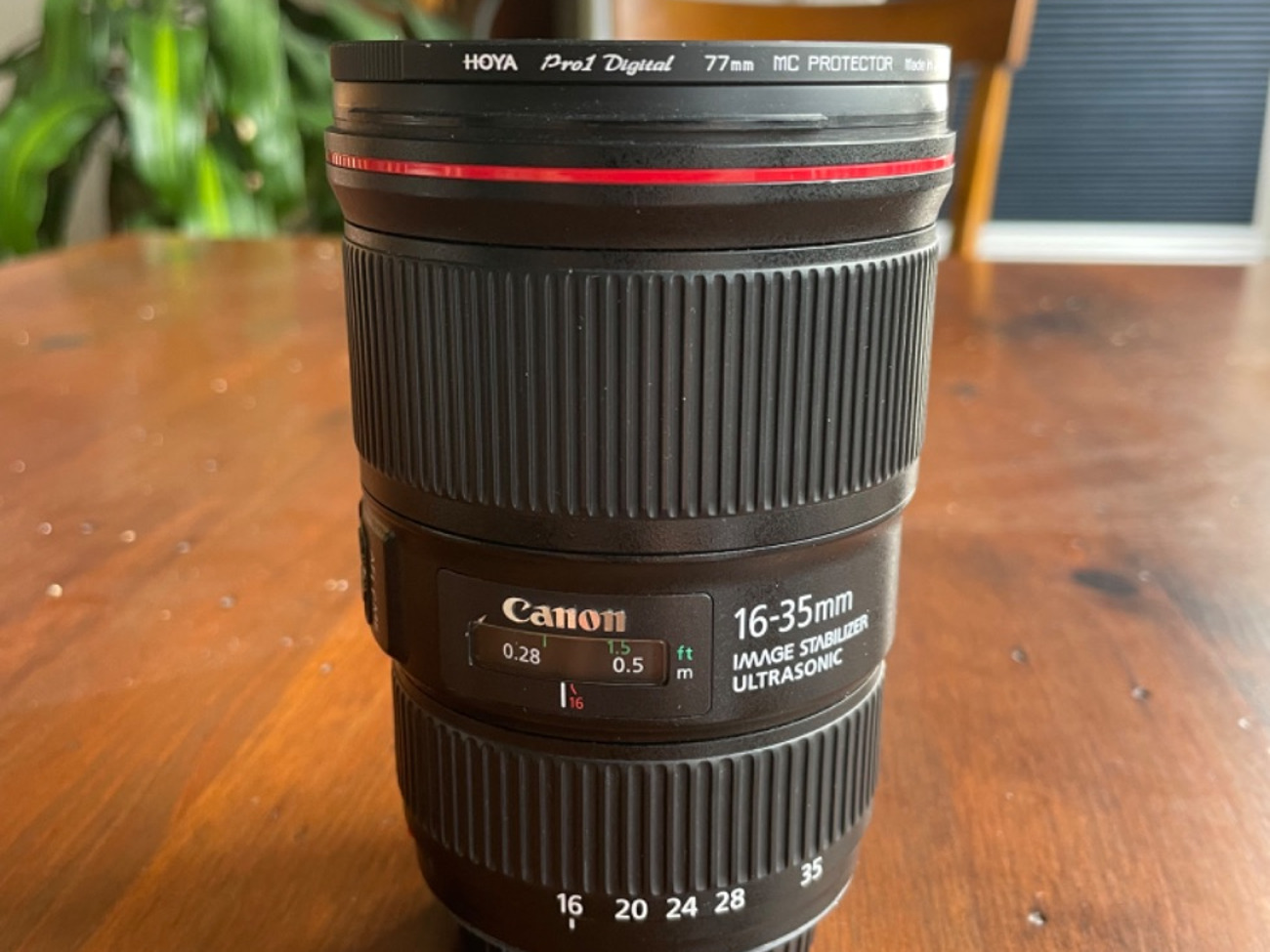 Canon 16-35 f4 is