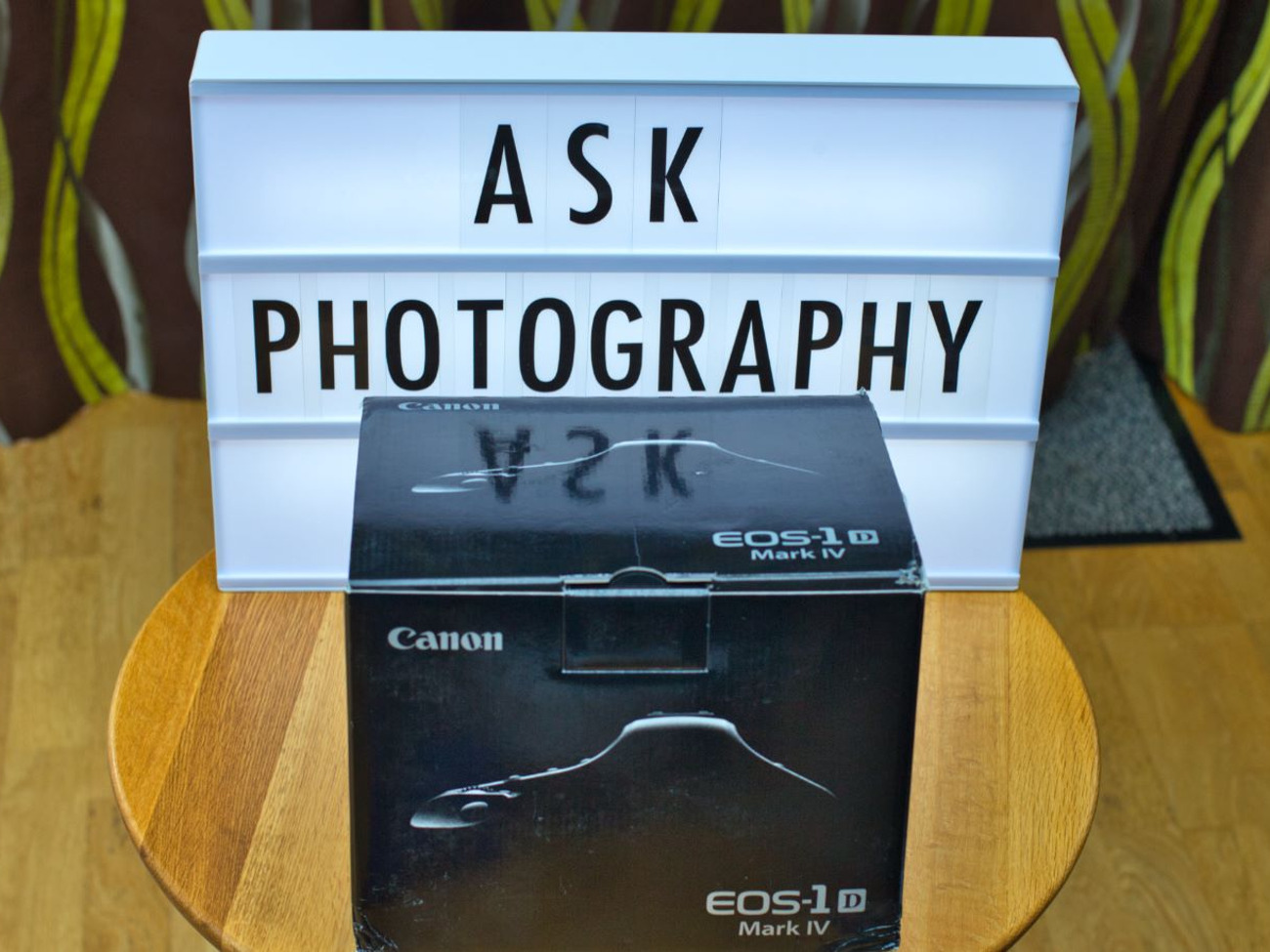 Canon 1d mk4, 24-70 l lens & 3 batteries, charger & case