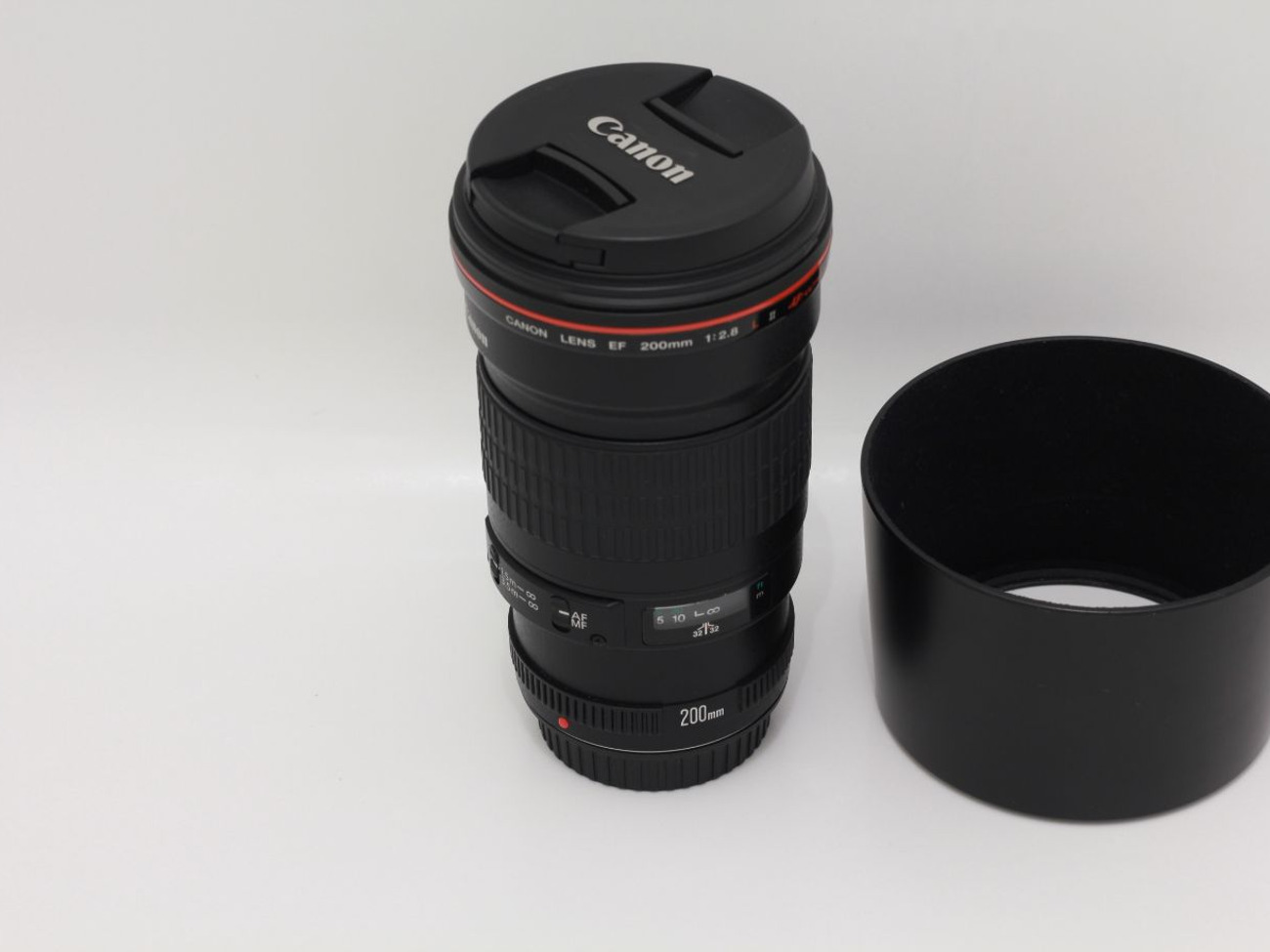 Canon 200mm f2.8 m ii l lens