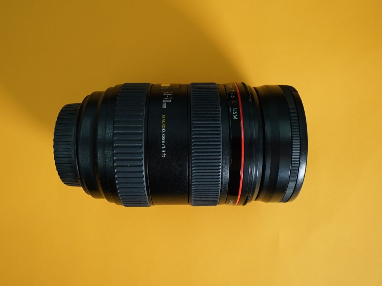 Canon 24-70 f2.8 lens