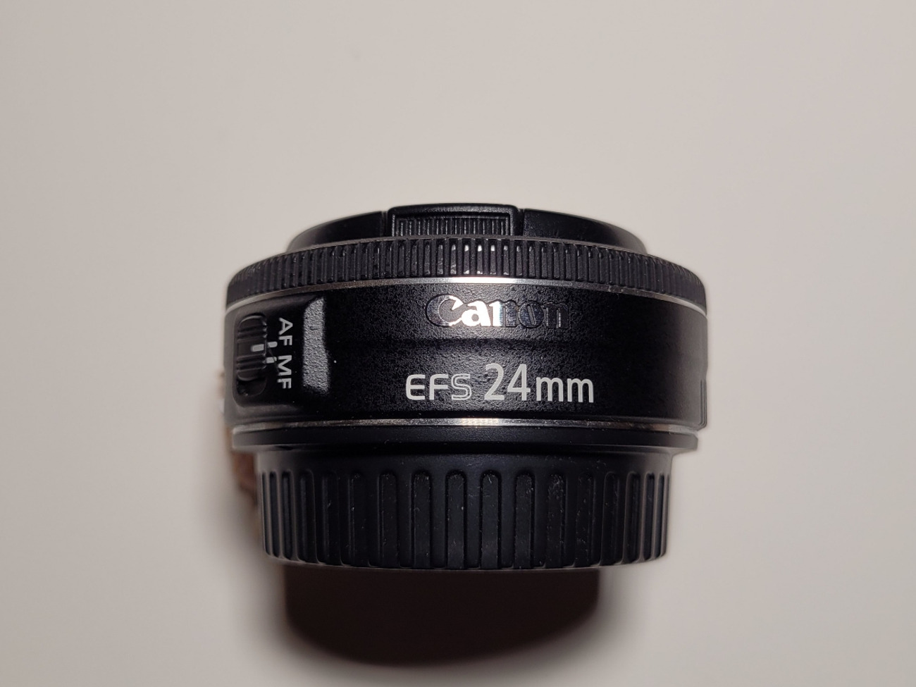 Canon 24mm pancake lense. ef mount 2.8