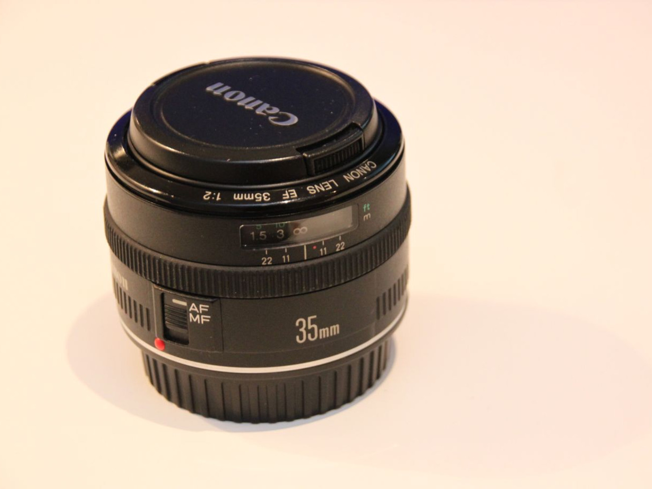 Canon 35mm f/2 ef lens