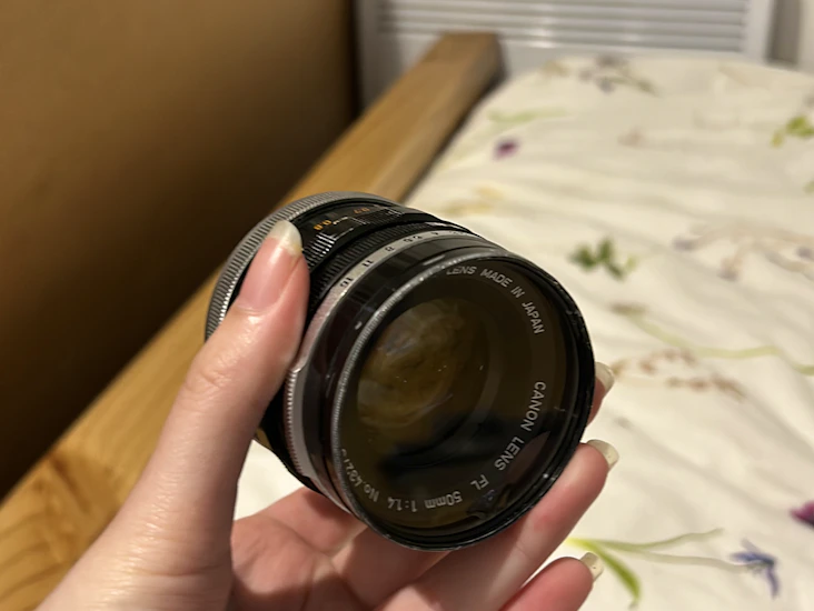 Canon 50mm f1.4mm lens from canon 35mm film camera
