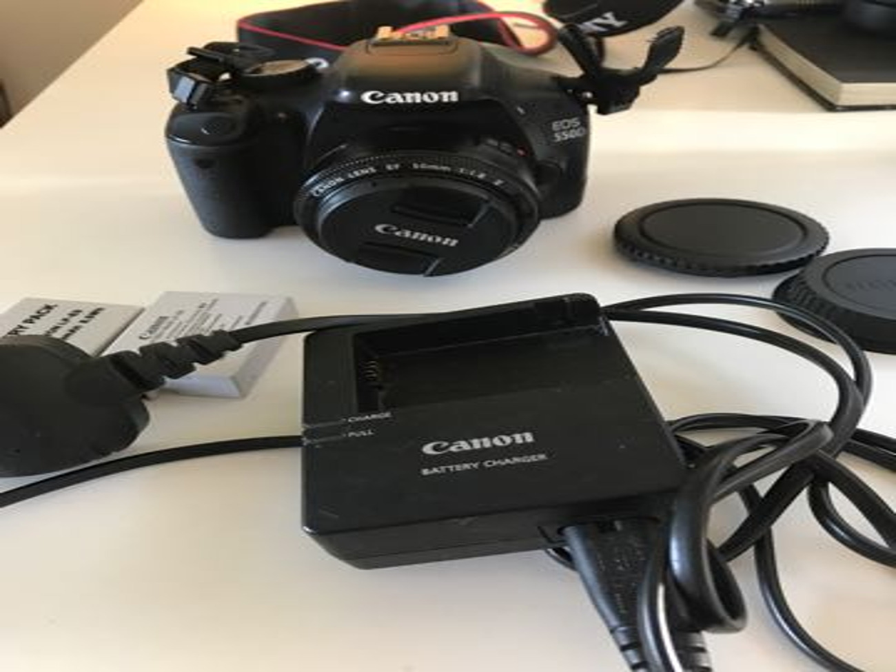 Canon 550d dslr with canon 50mm 1.8 lens