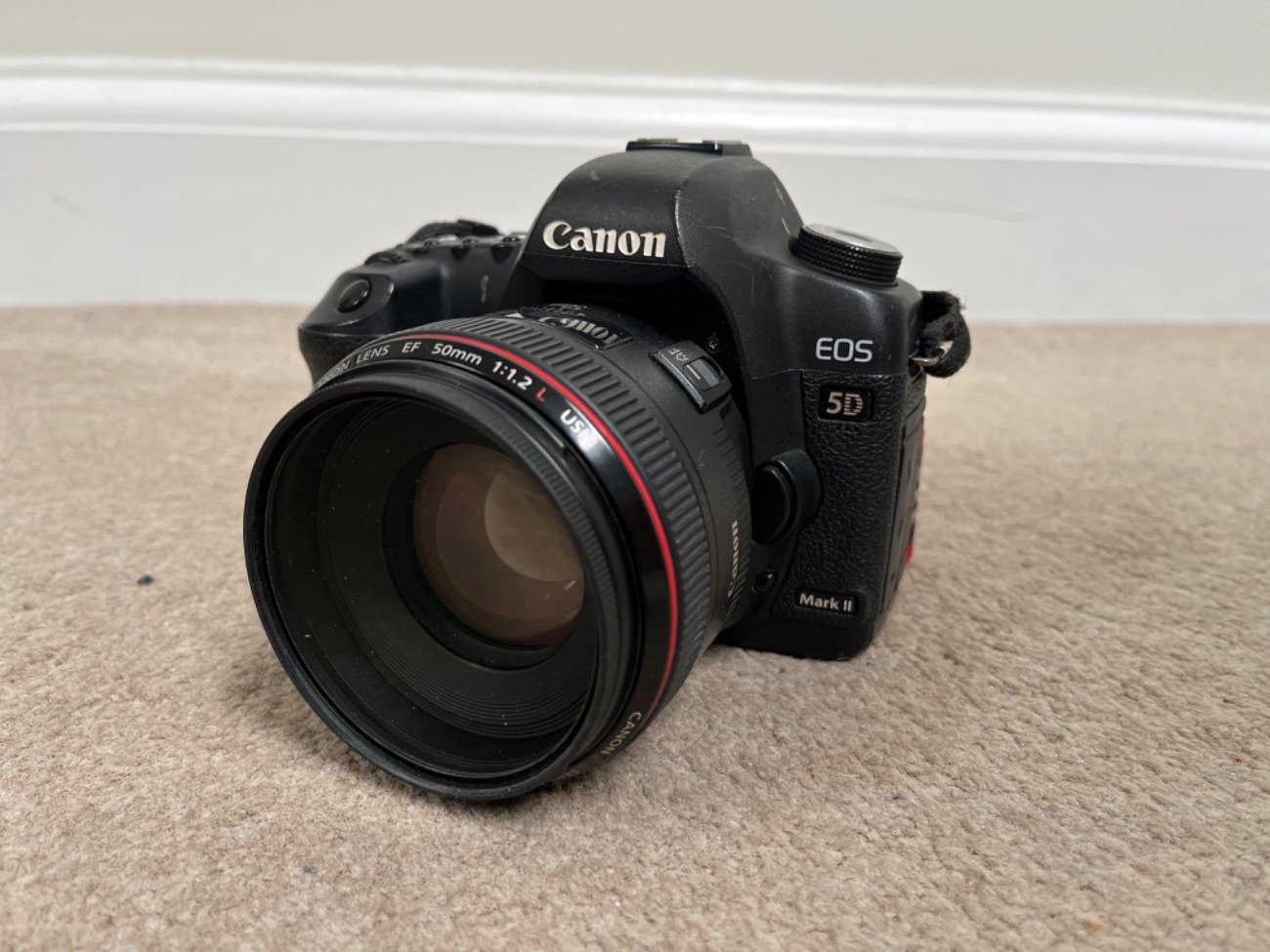 Canon 5d camera with 50mm lens 