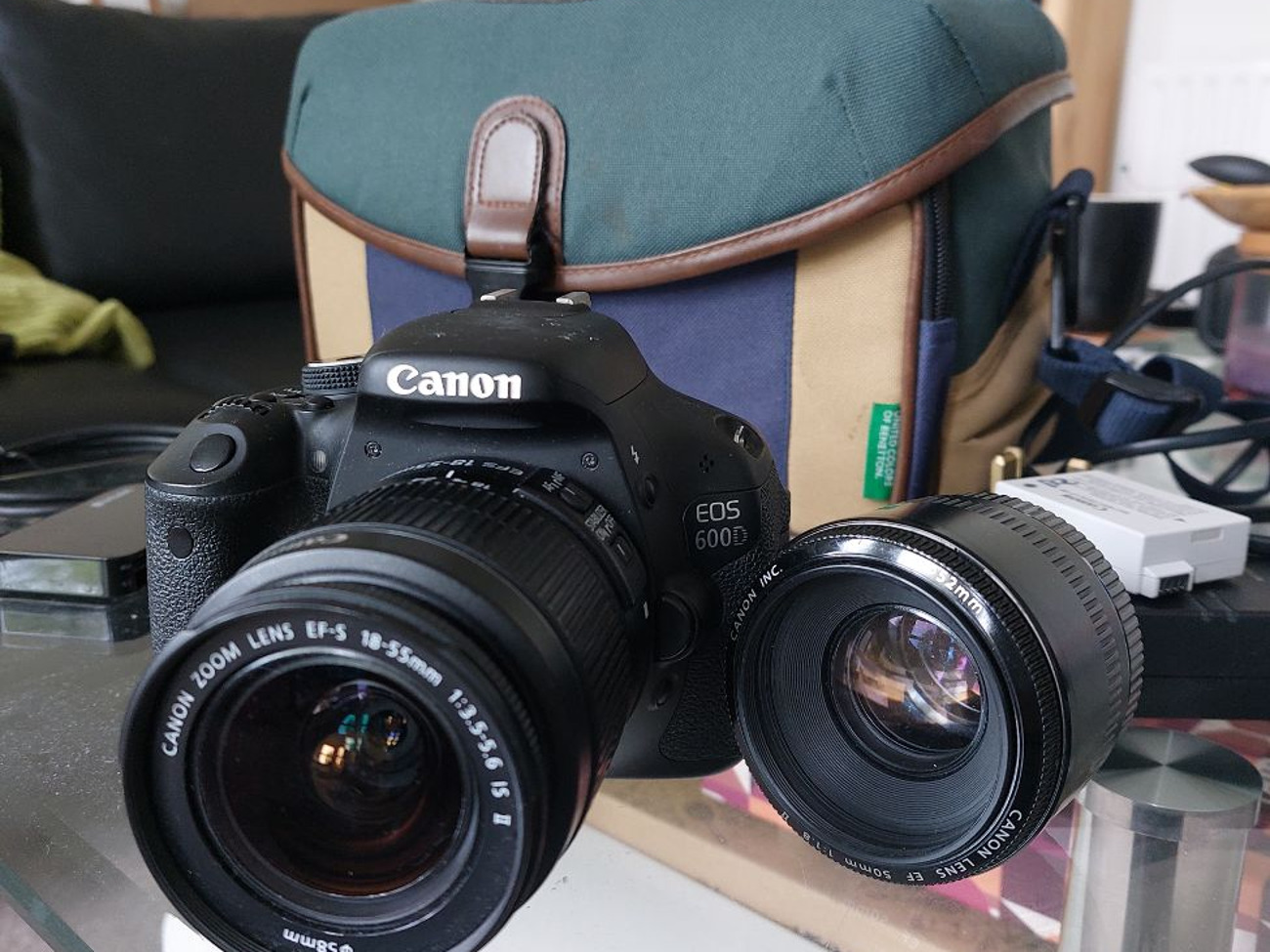 Canon 600d + lenses + batteries/media