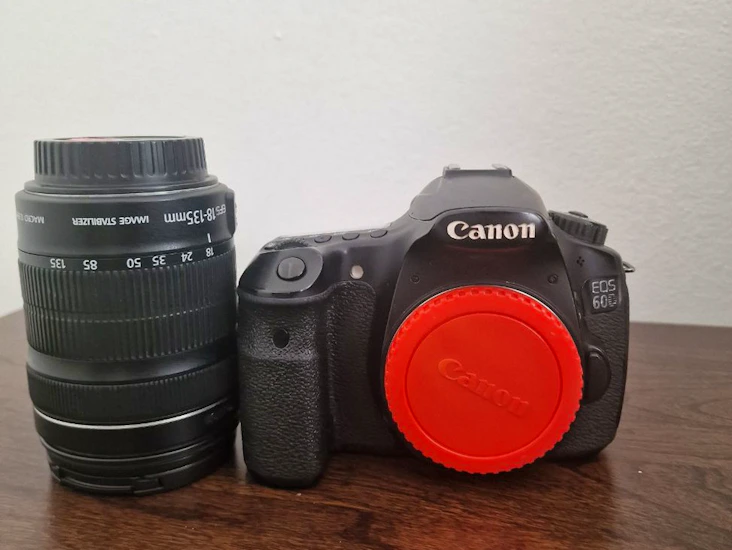 Canon 60d +18-135mm lens