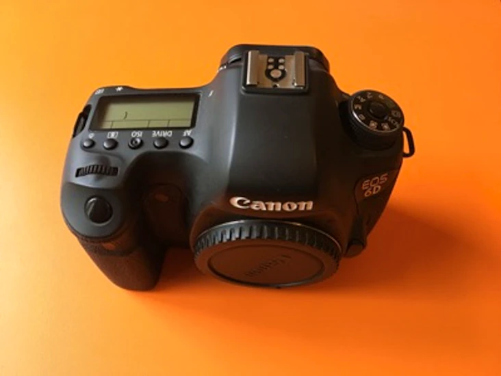 Canon 6d body and manfrotto 190xprob tripod