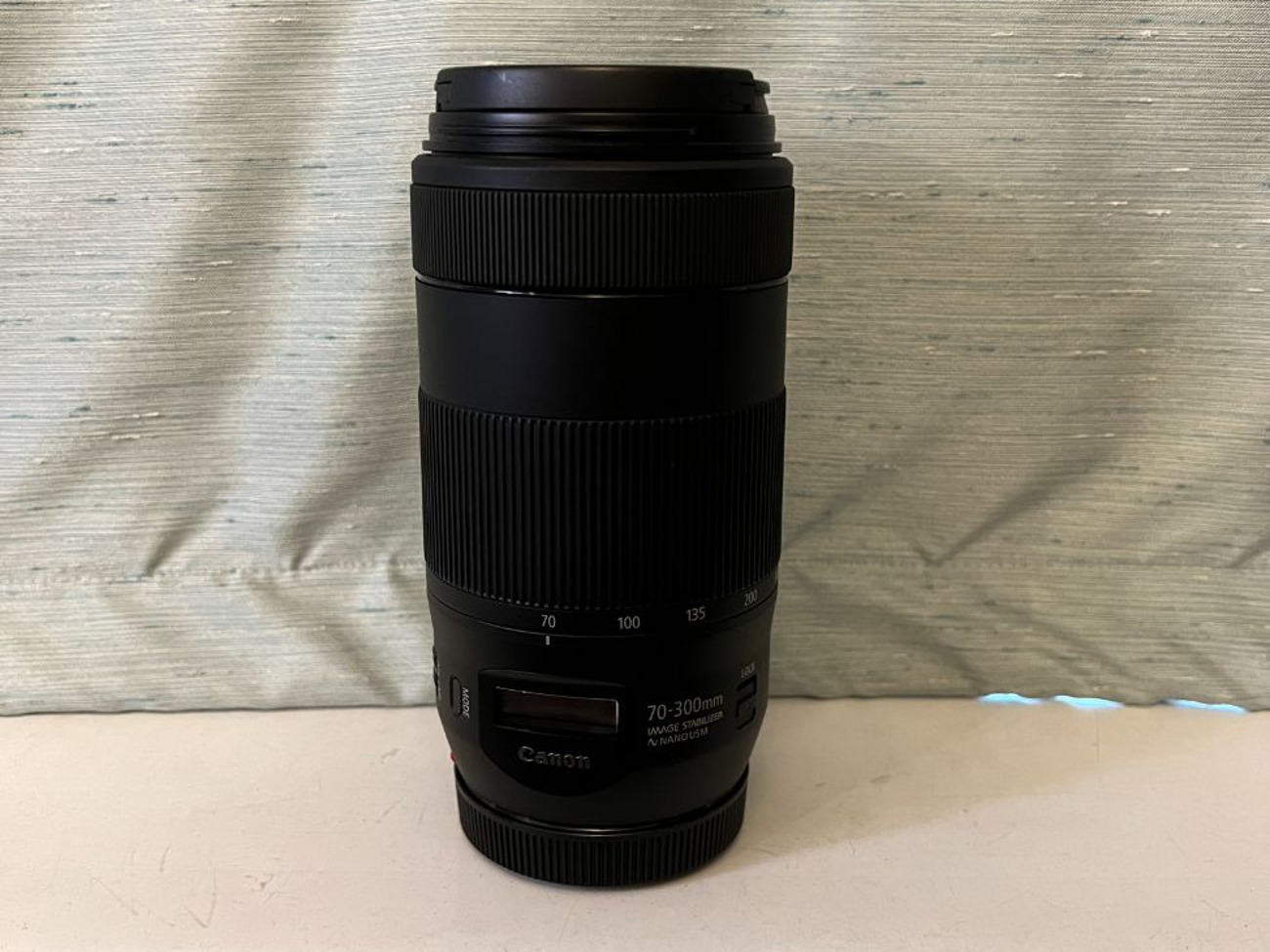 Canon 70-300 mm f/4-5.6 is ii usm zoom lens (ef/rf-mount)