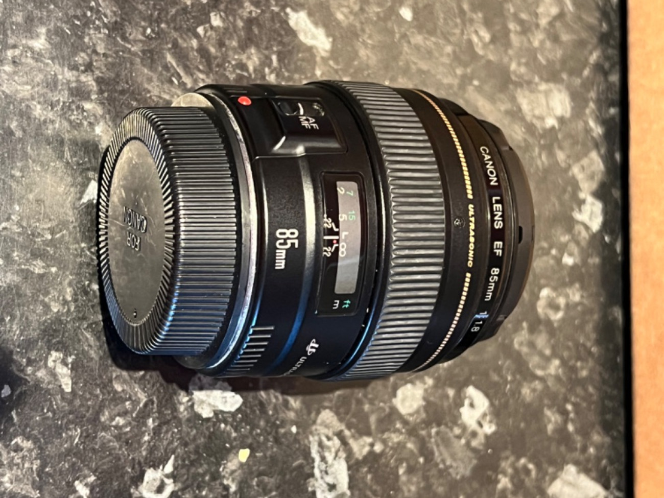 Canon 85mm lens ef mount 