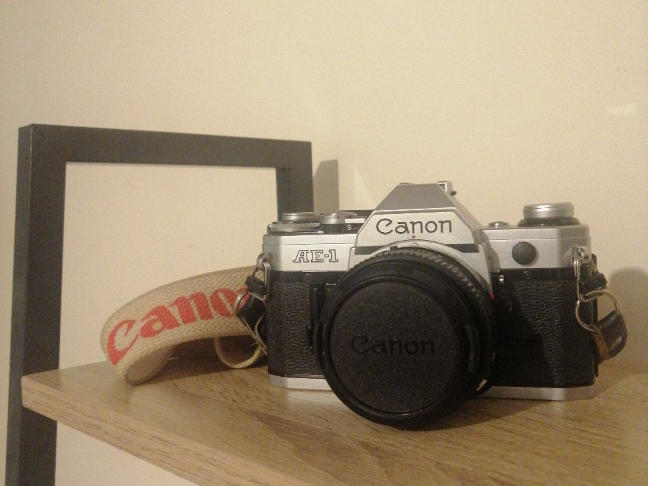 Canon ae-1 35mm film camera 