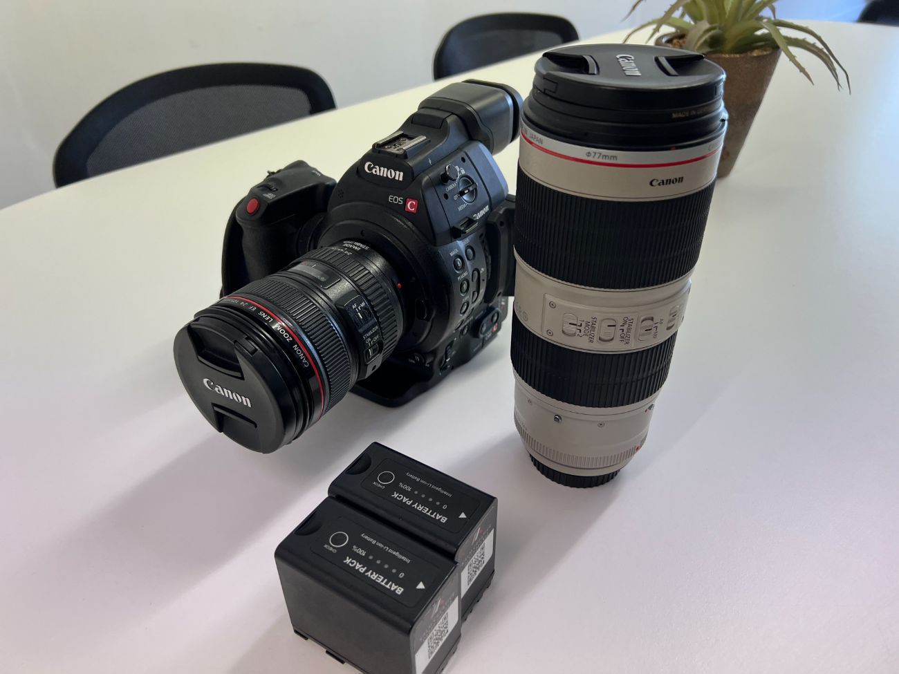 Canon c100 mk ii