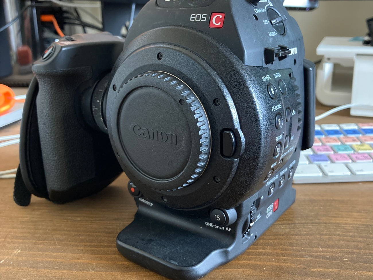 Canon c100 (mk1)