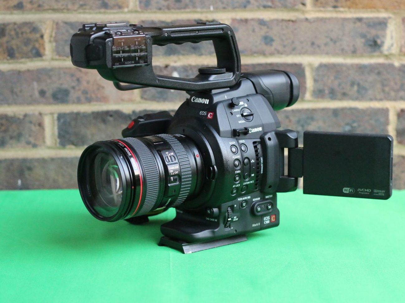 Canon c100 mk2 + canon 24-105 is lens + 2x 128 gb sd + manfrotto tripod (1st)