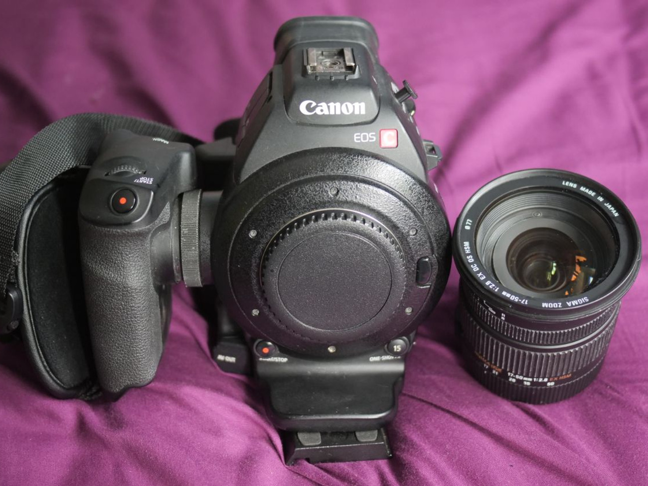 Canon c100 with sigma 17-50mm f/2.8