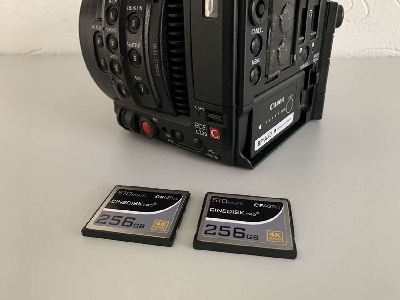 Canon c200