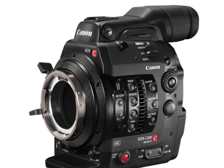 Canon c300 kit