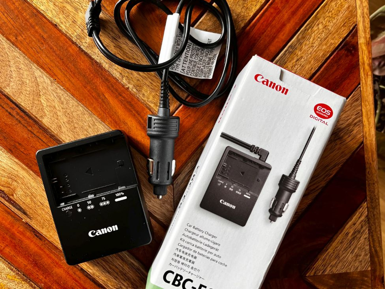 Canon car battery charger for lp-e6 | lp-e6n