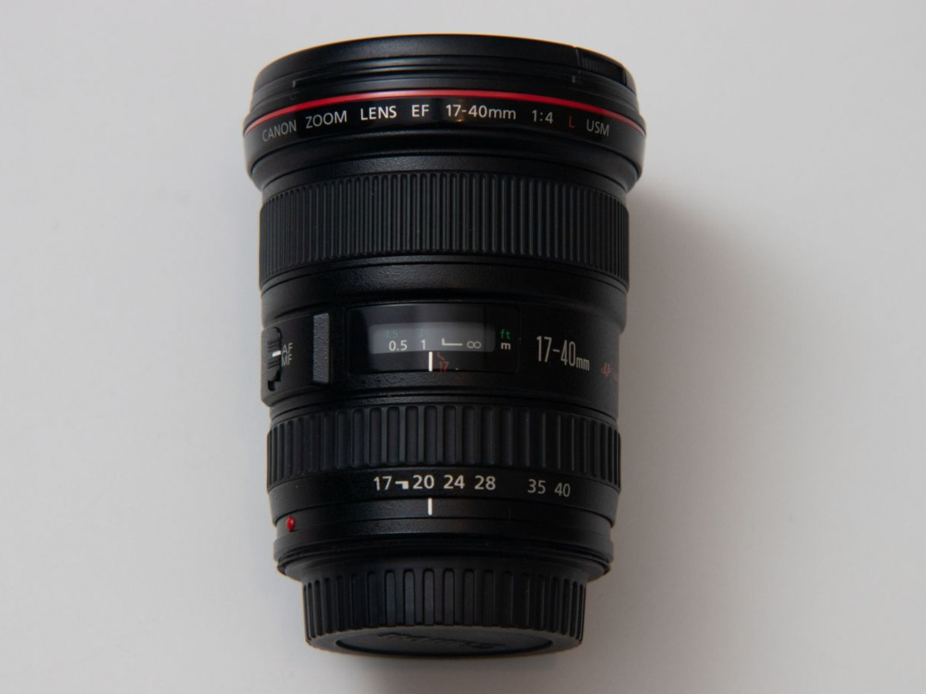 Canon ef 17-40mm f/4l usm lens