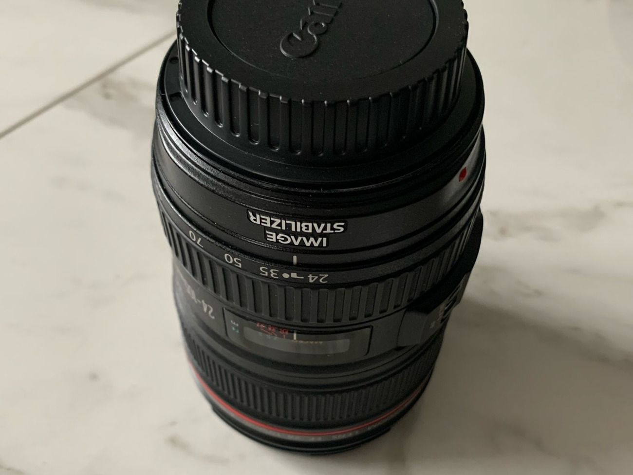 Canon ef 24-105mm 1:4 l lens