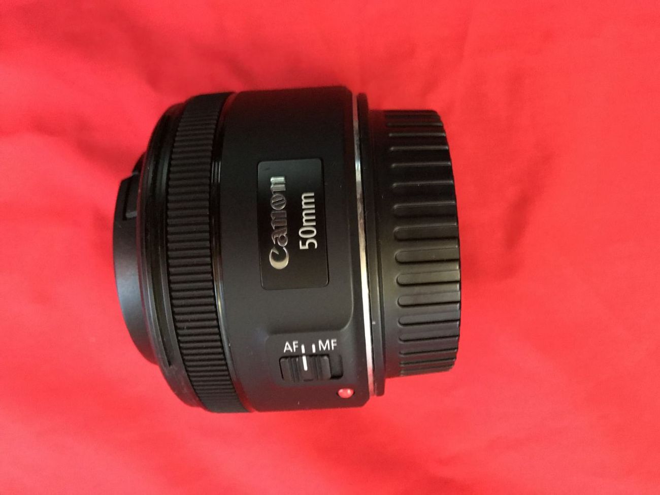 Canon ef 50mm 1.8 stm lens