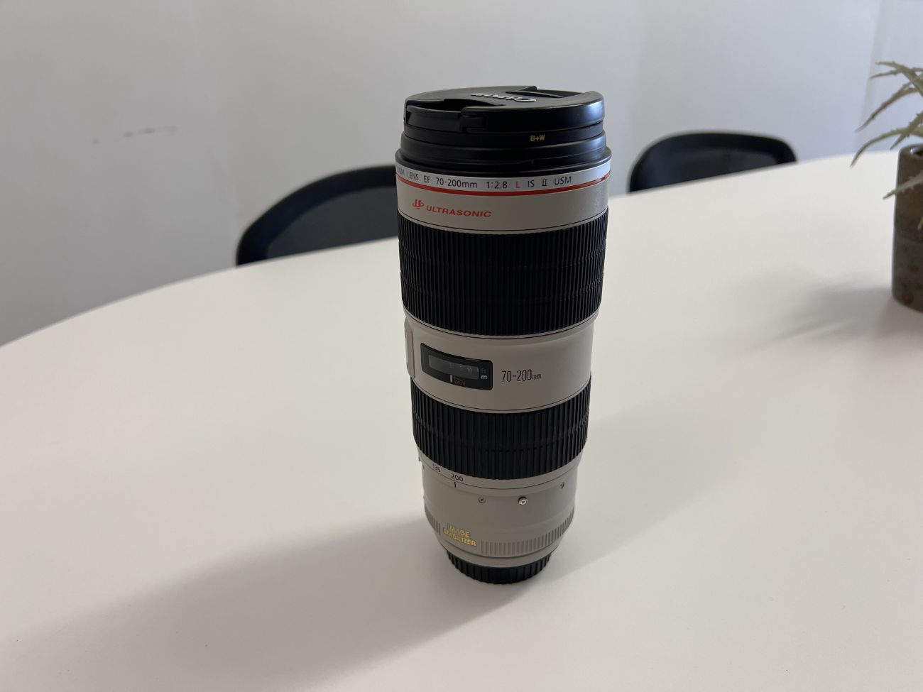 Canon ef 70-200mm f2.0 lens