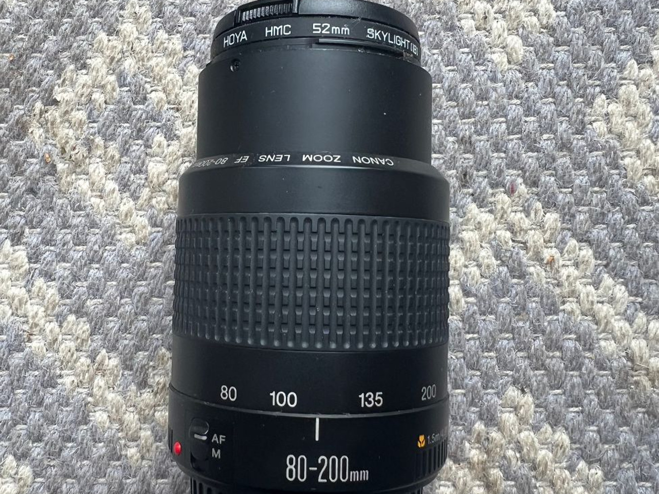 Canon ef 80-200mm f4.5-5.6 zoom lens