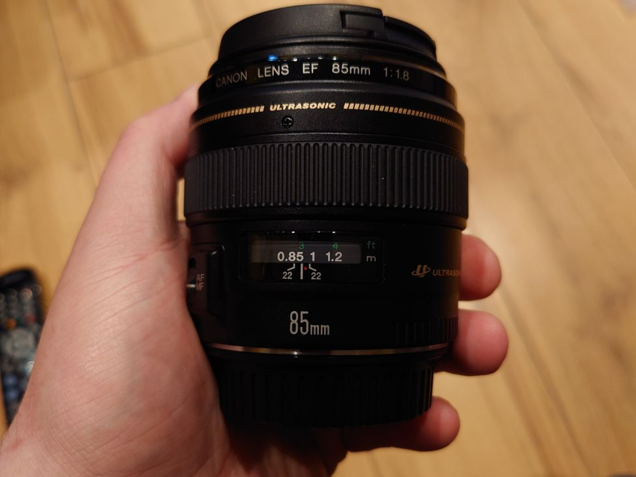 Canon ef 85mm f1.8