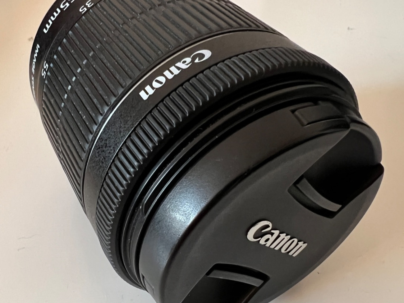 Canon ef-s 18-55mm f/3.5-5.6 is stm