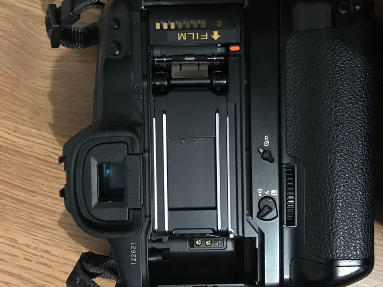 Canon eos -1 35mm camera