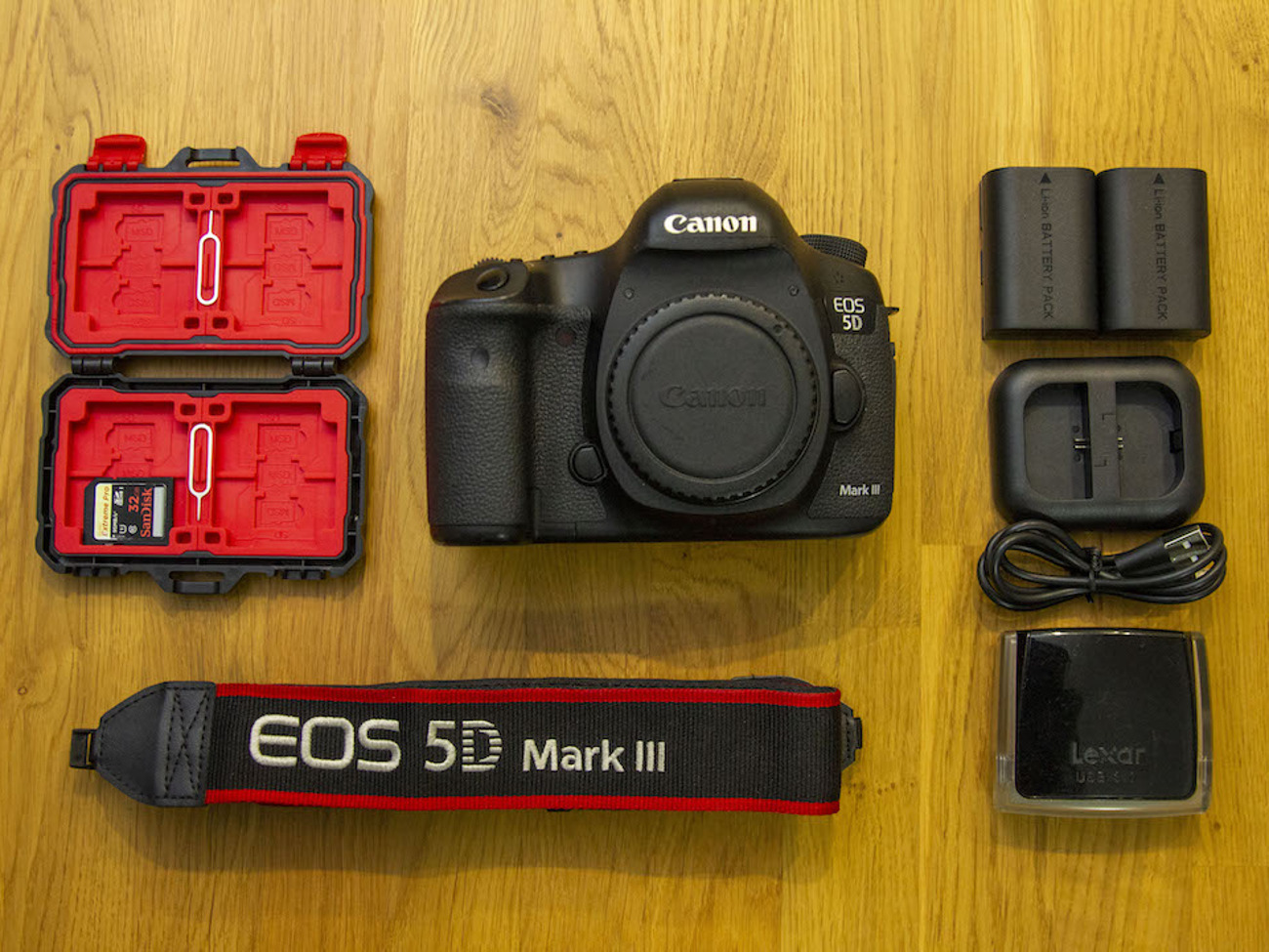 Canon eos 5d mark iii body only