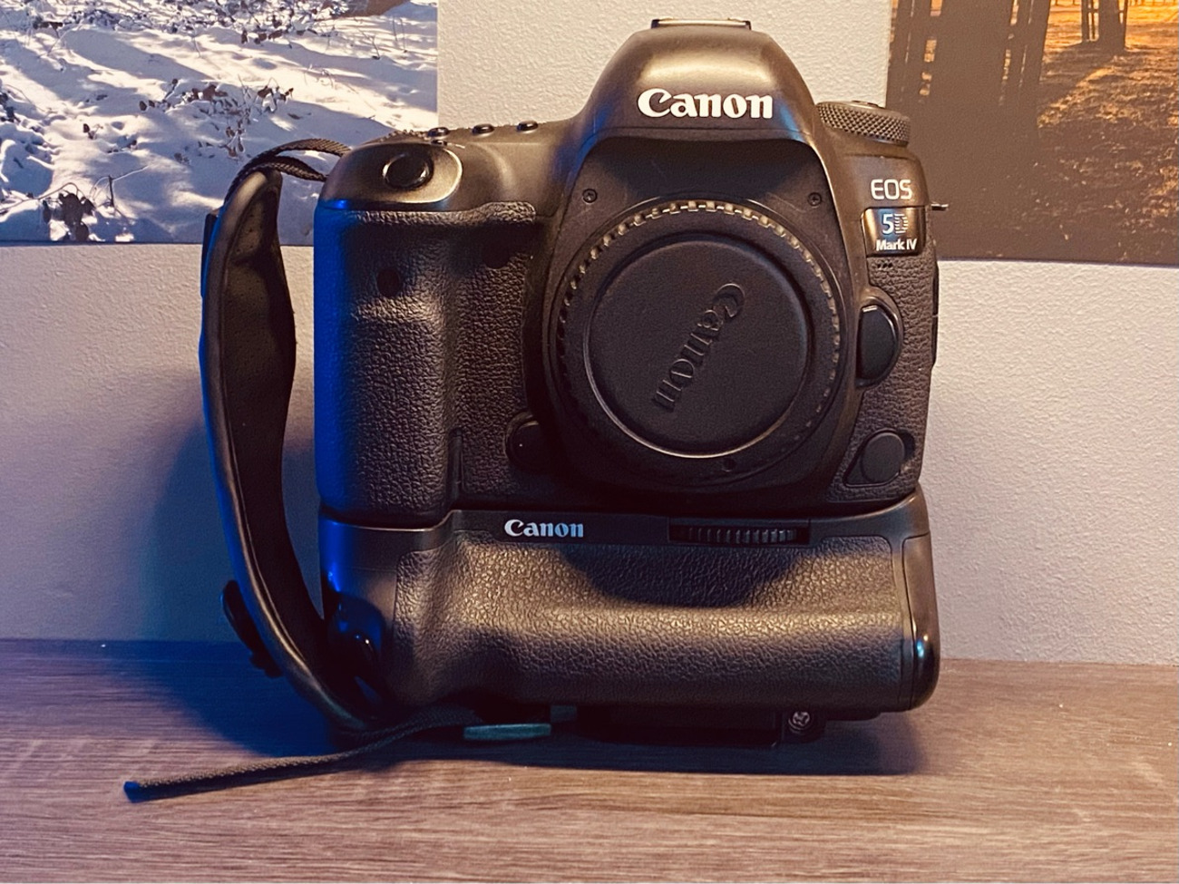 Canon eos 5d mark iv dslr + battery grip