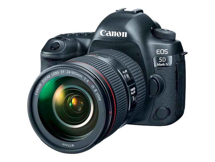 Canon eos 5d mark iv with 24-105mm f/4l is ii usm