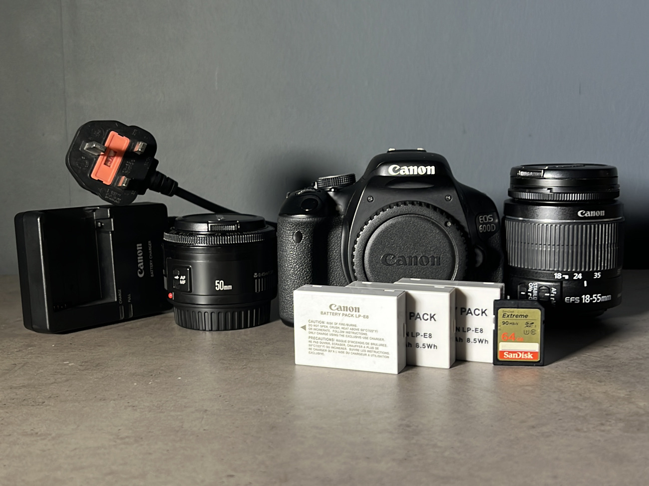 Canon eos 600d package deal