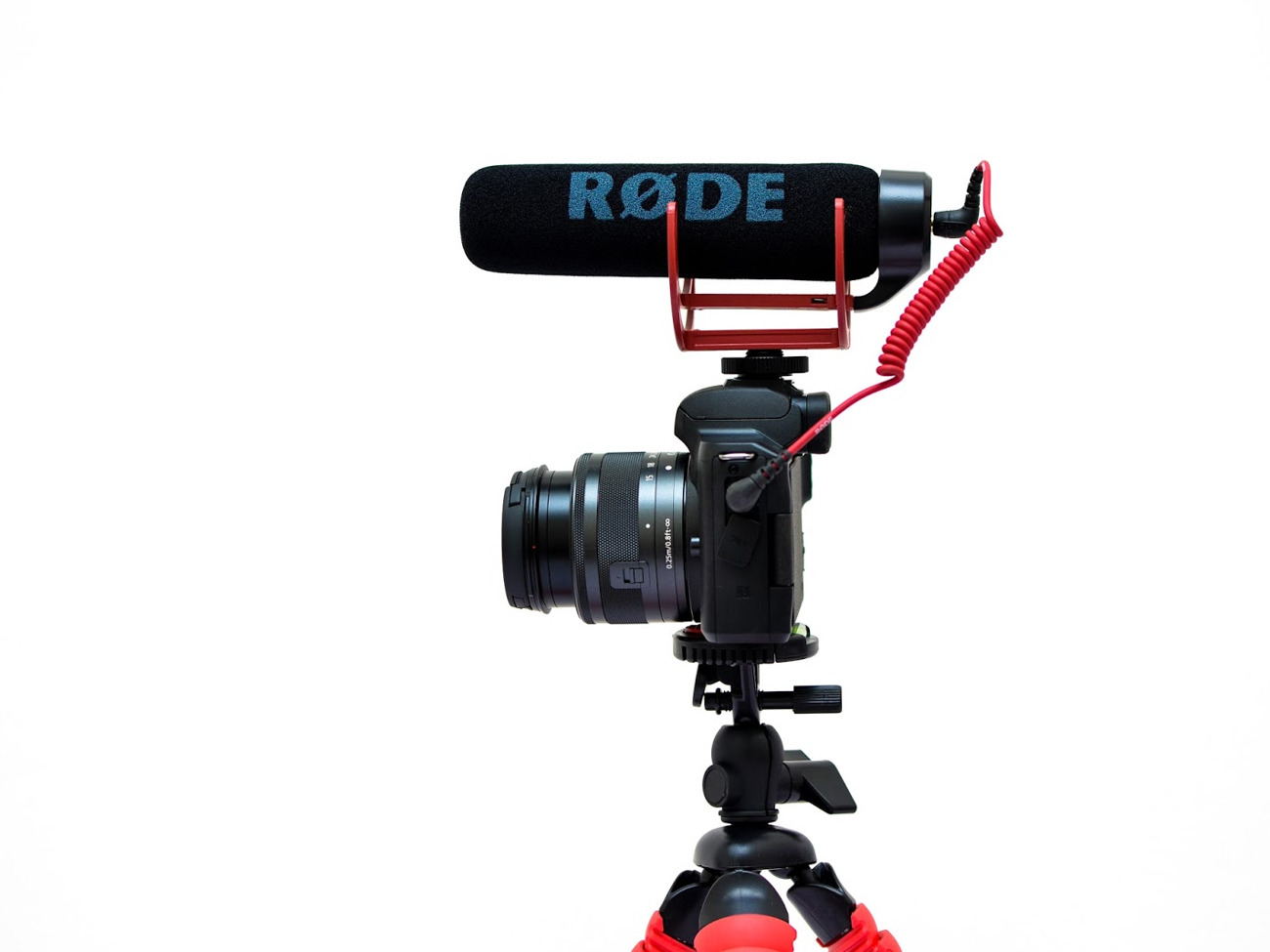 Canon eos m50 with rode boom
