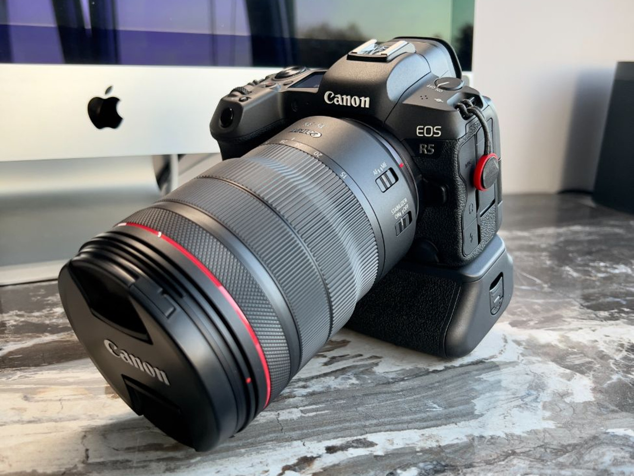 Canon eos r5 + canon rf 15-35mm f/2.8 l is usm 8k