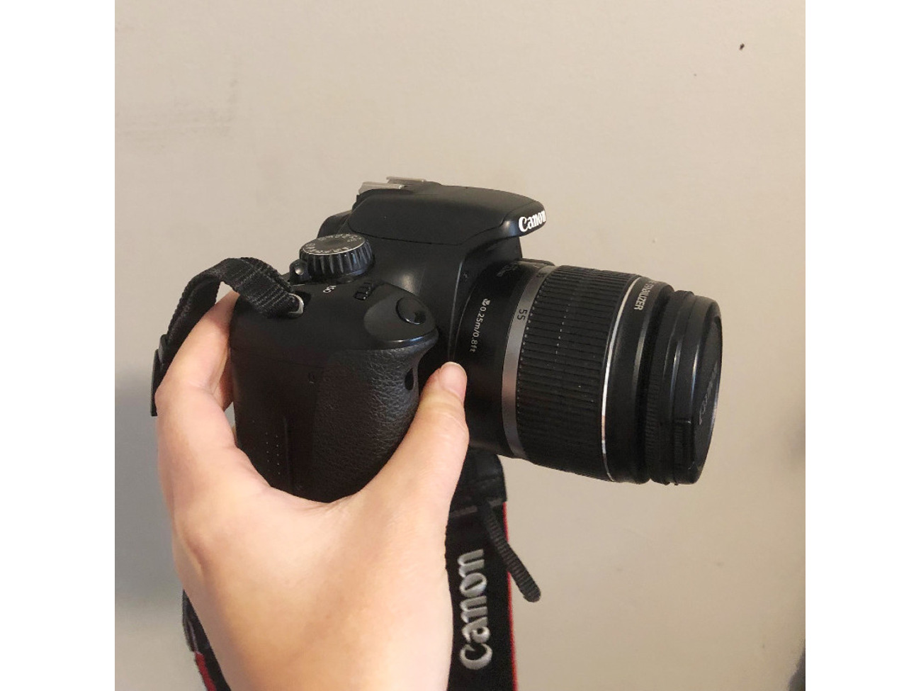 Canon eos rebel t2i 18 mp digital slr camera and 18-55mm f/3.5-5.6 lens