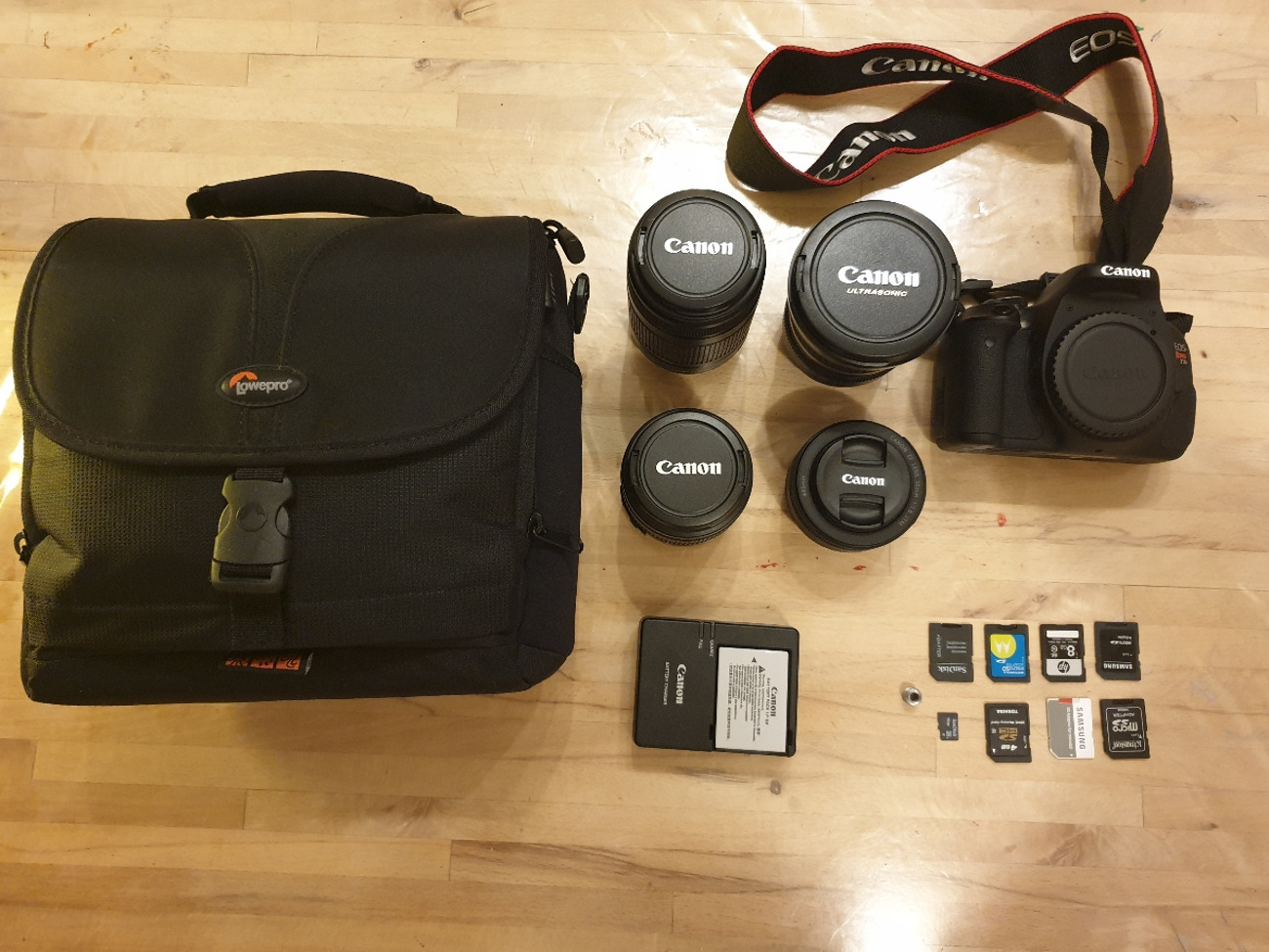 Canon eos rebel t3i + 10-22mm + 55-250mm + 50mm + 18-55mm