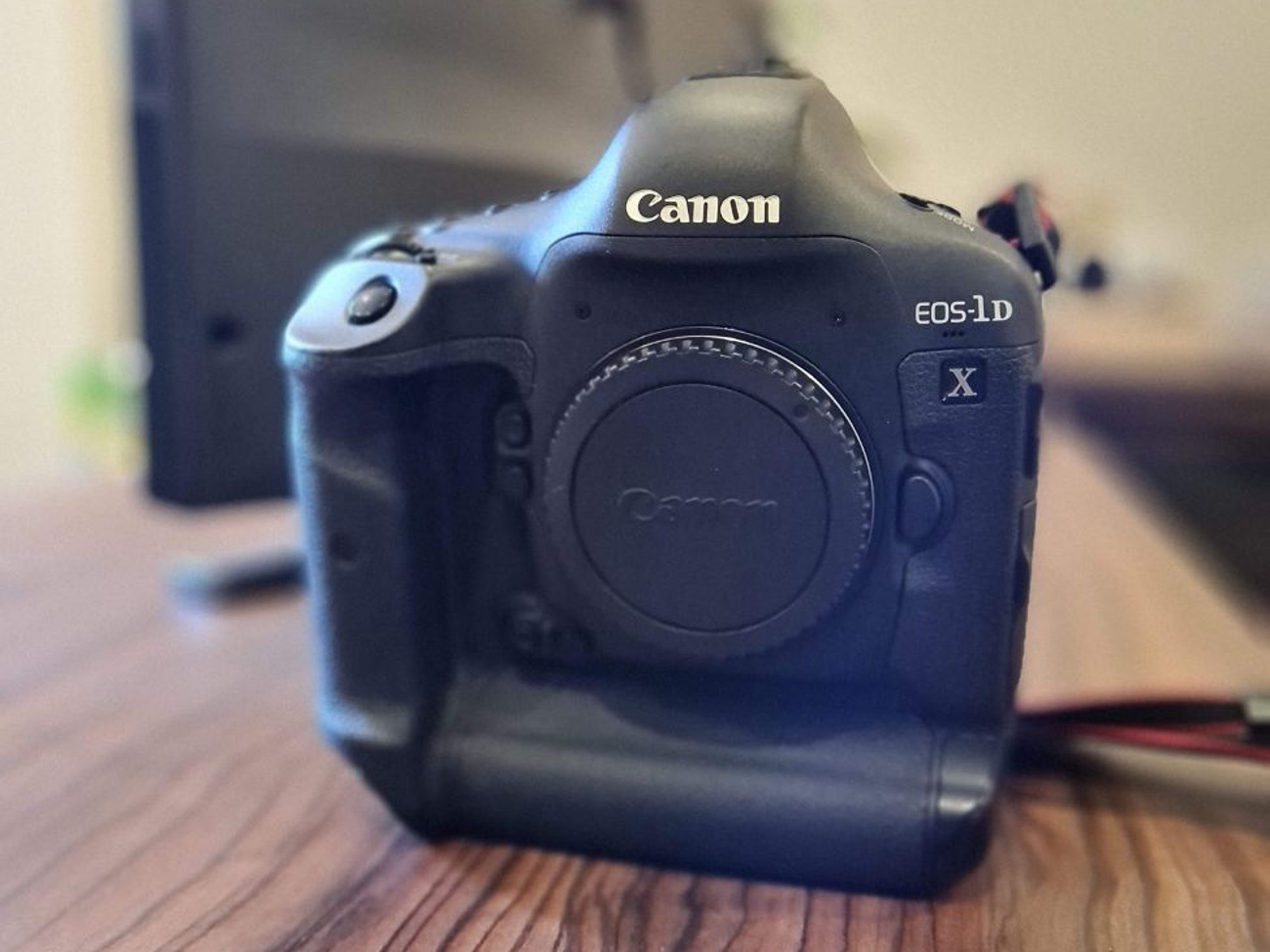 Canon eos-1dx - body only
