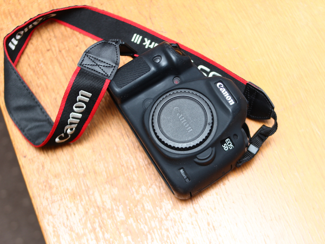 Canon mark 5d iii new