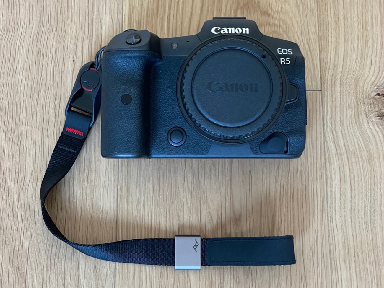 Canon r5 including rf-ef adaptor