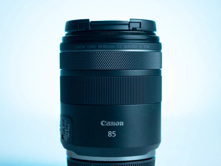 Canon rf 85 f2 stm macro