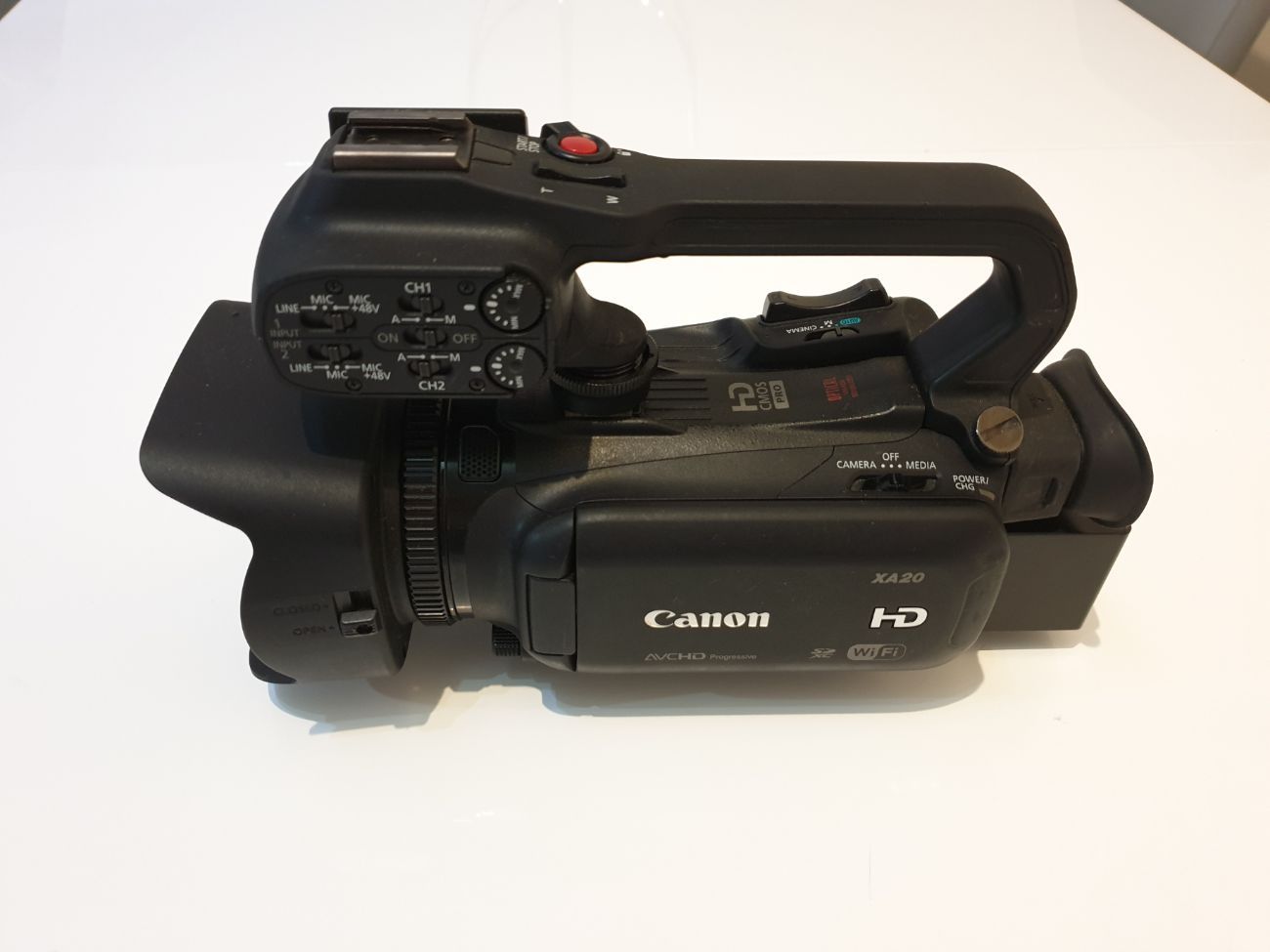 Canon xa20