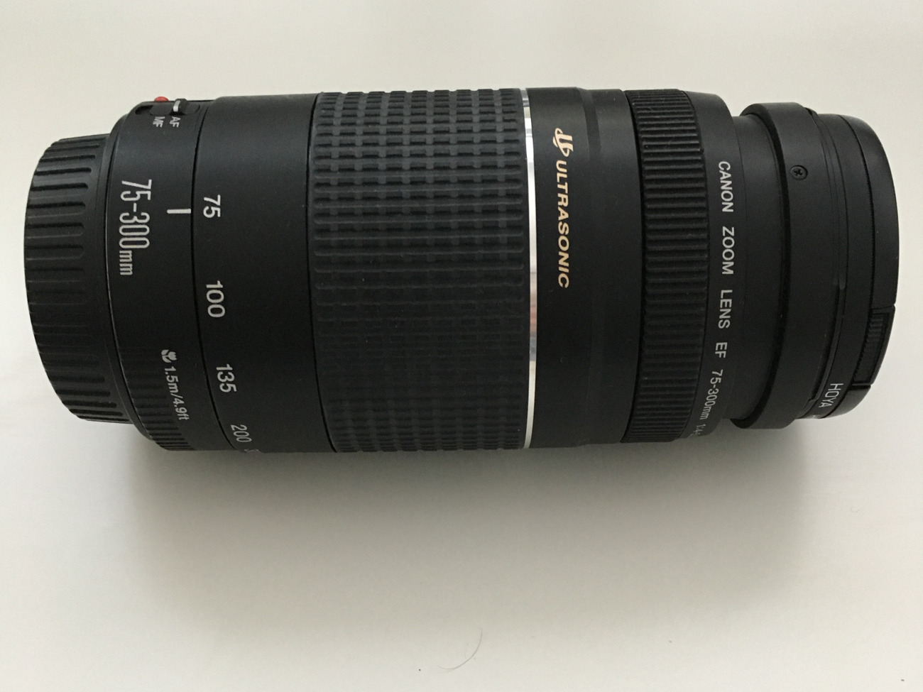 Canon zoom lens 75-300mm