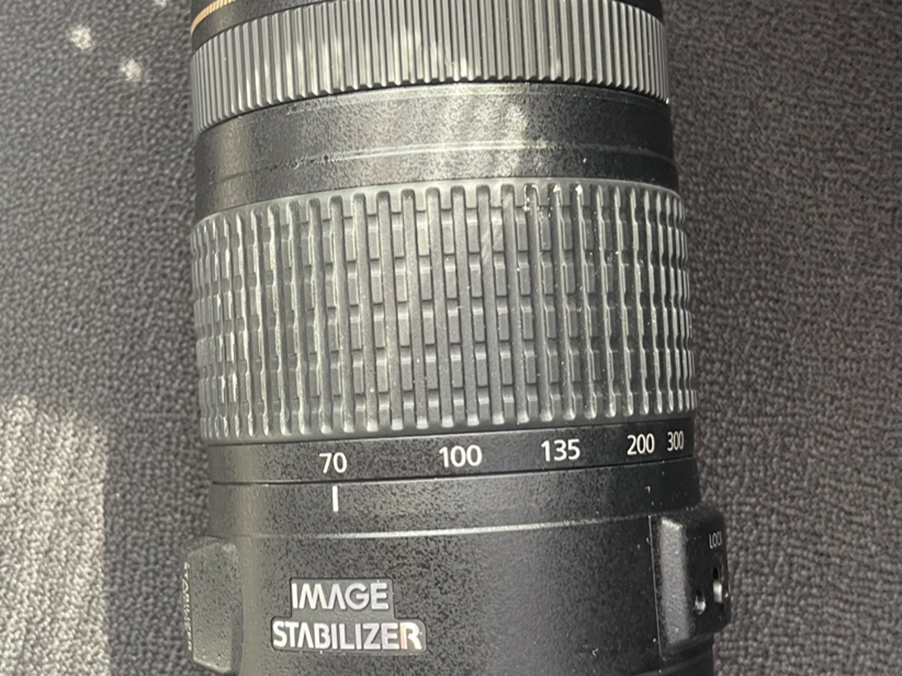 Canon zoom lens ef 75-300mm