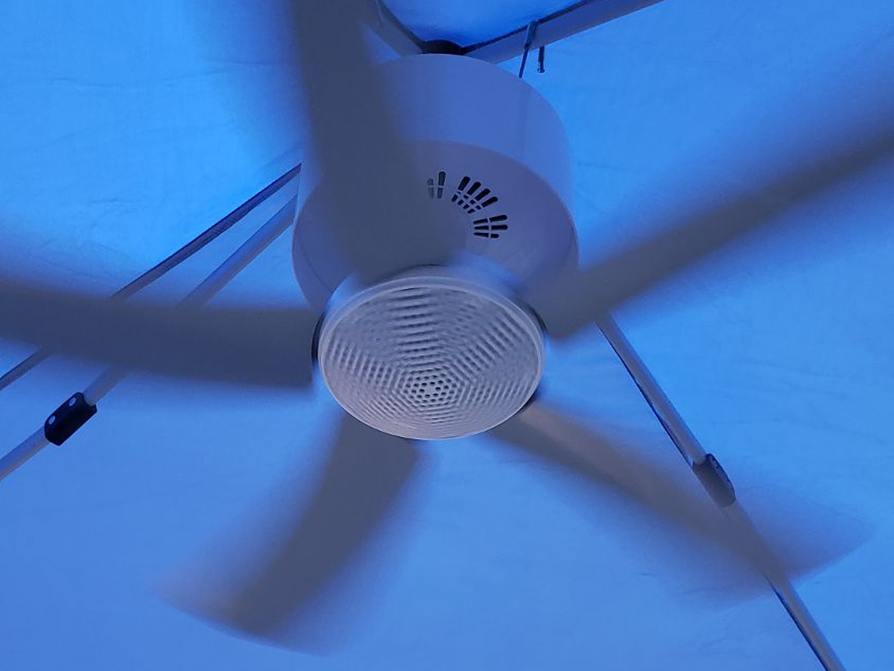 Canopy fan great for all outdoor events!