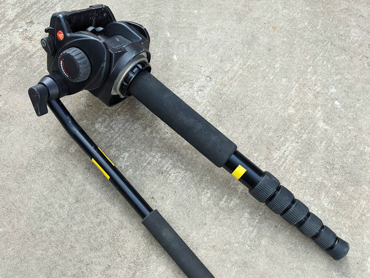 Carbon fiber photo/video monopod