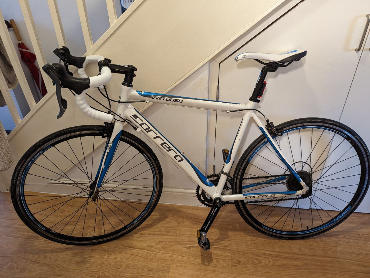 Rent Carrera Virtuoso Road Bike 56cm super fast commute from Leslie P Pimlico North Westminster for 3.33 10 day