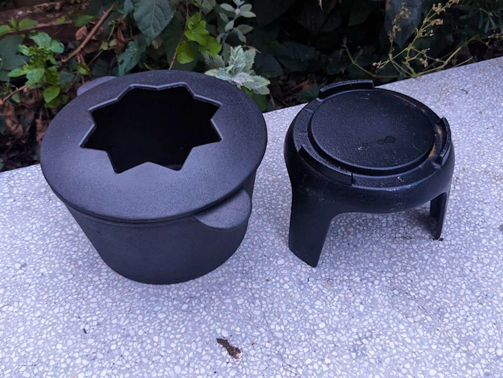 Cast iron camping stove pot festival travel vacation hiking fishing woodland