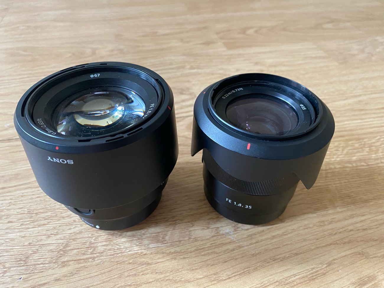 Choice of sony 85mm or 35mm lens f1.8